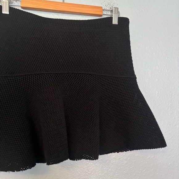IRO Women's Davina Black Mesh Pleated Skater Mini Skirt Medium Designer‎ Classic - Picture 5 of 10